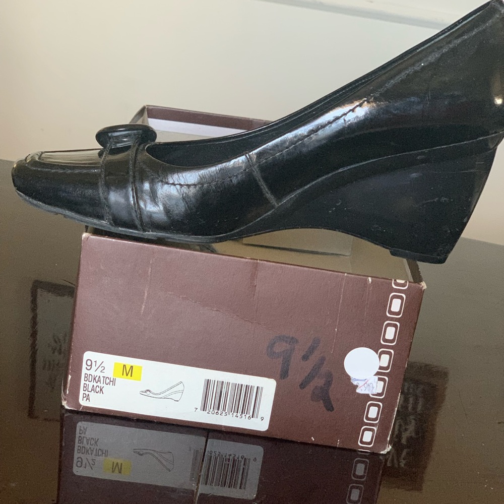 Bandalino wedge